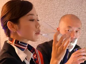 Gạ trai mượn tiền xong bùng.