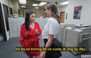 ông bố nghiêm khắc nuôi con gái chỉ để “thịt”